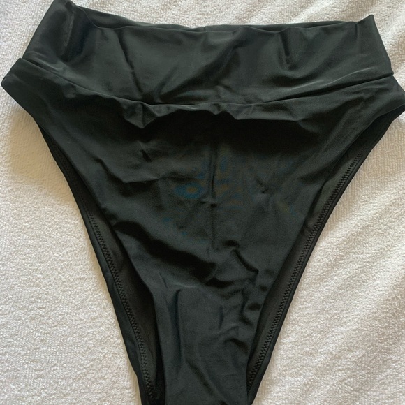 Aerie High Cut Cheeky Bikini Bottom (Size: M) - Picture 4 of 6